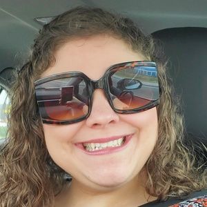 Meet your Posher, Christian